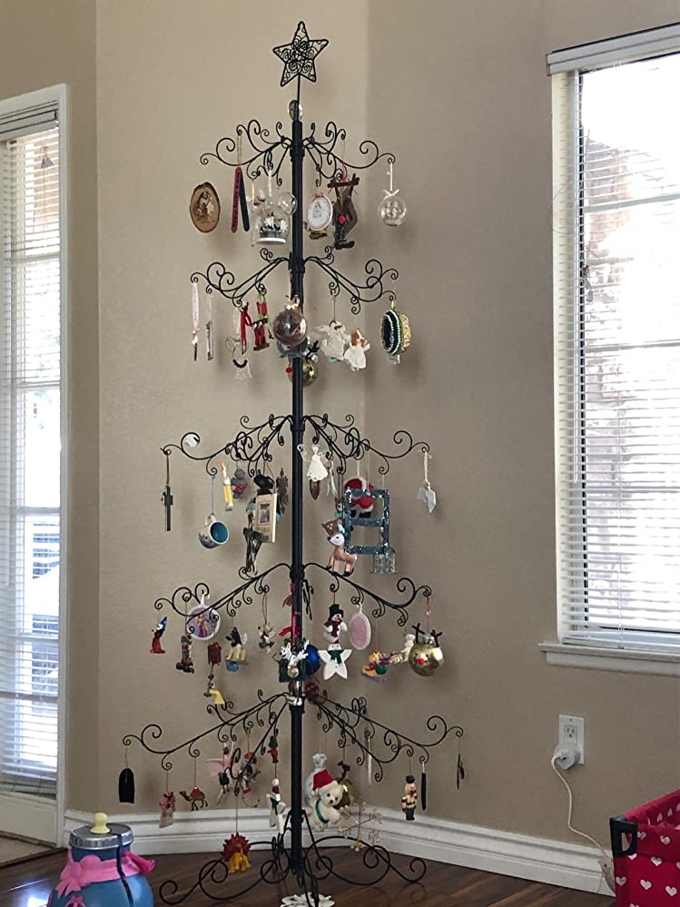 Lovely way to display your memories/ornaments